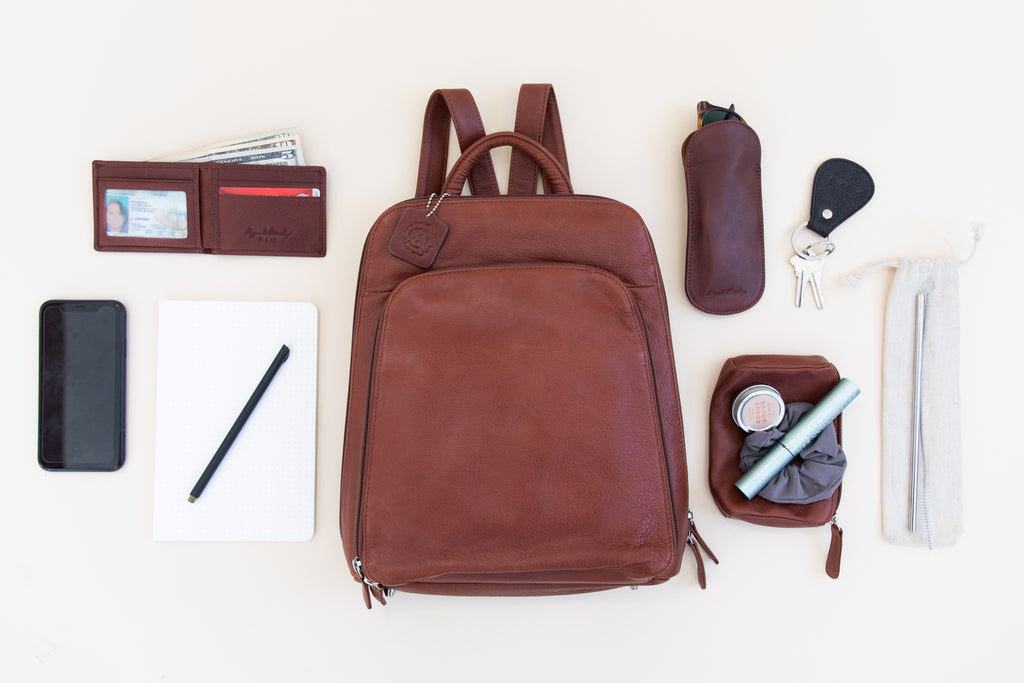 A Minimalist Approach to Decluttering Your Bag