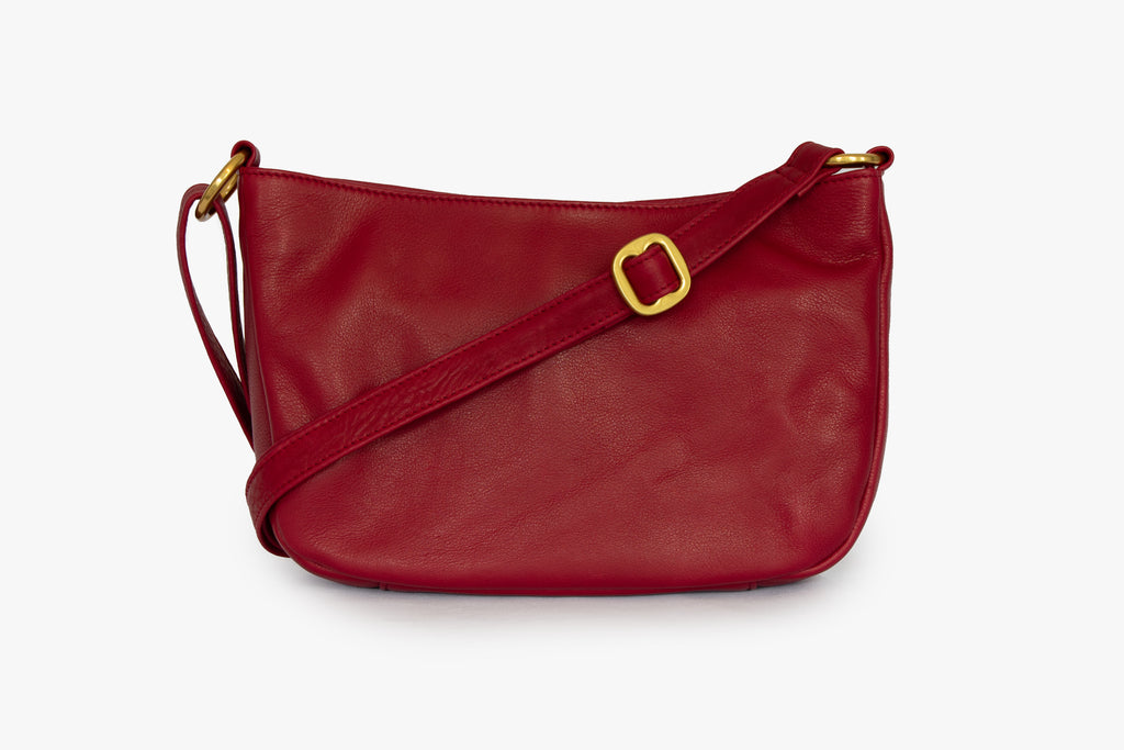 Daisy Small Crossbody - Garnet model