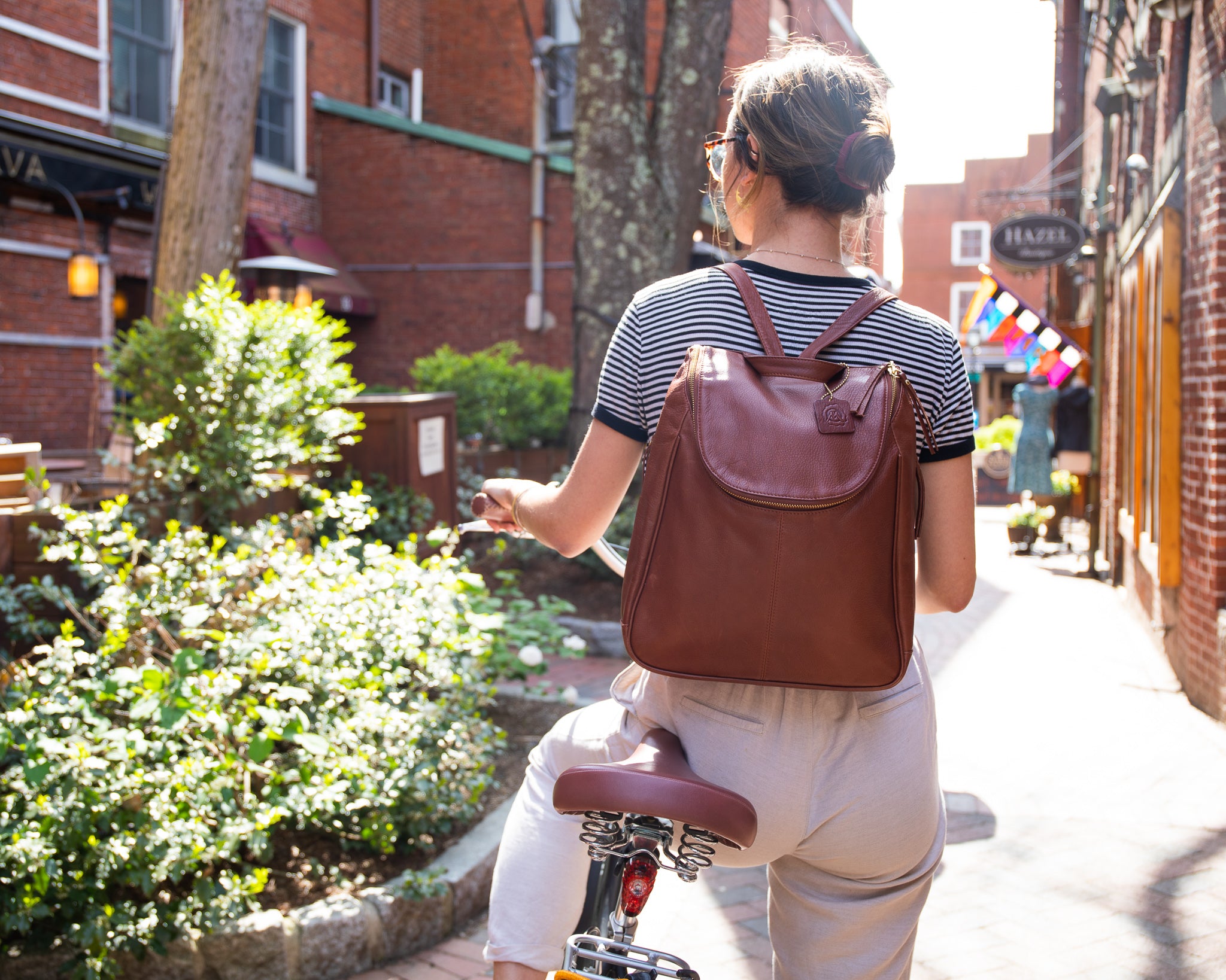 Nora Leather Backpack with iPad and Storage Sections  display picture 3