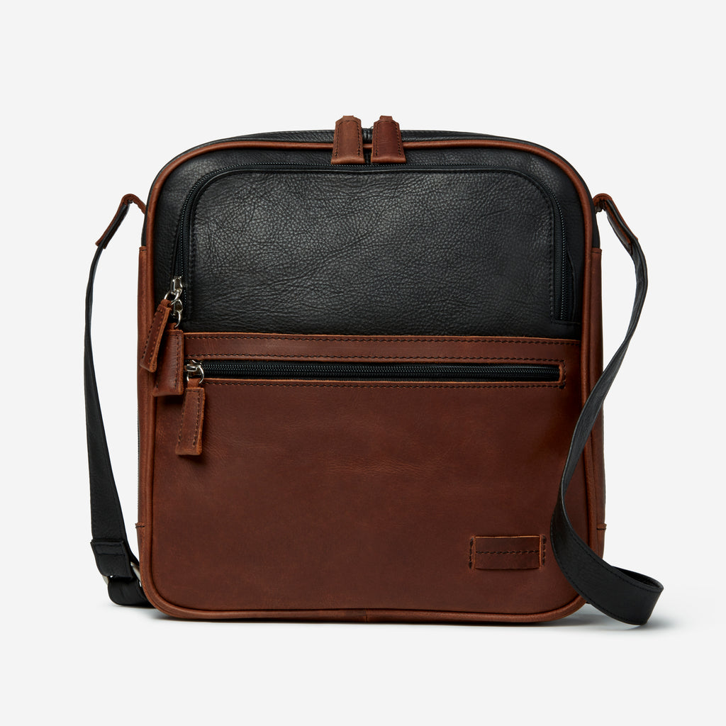 Calvin Crossbody Traveler Front