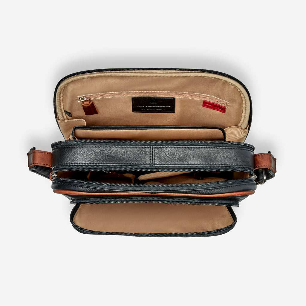 Calvin Crossbody Traveler Interior